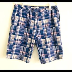 Women’s Weatherproof Size 8 Shorts